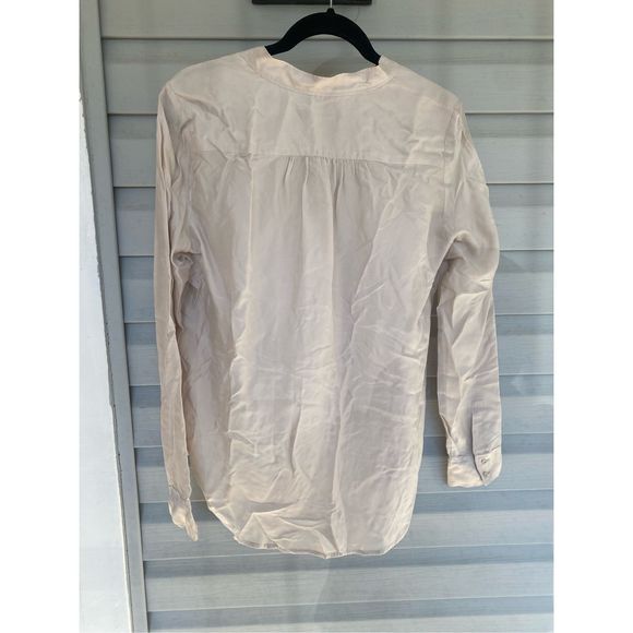 Trouve Beige Button-Down Shirt Cupra/Rayon Blouse, Women's Size Medium - Picture 8 of 11